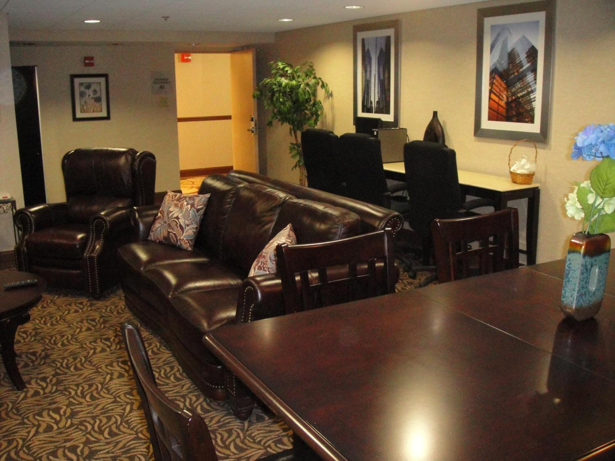 Quality Hotel Essington Extérieur photo