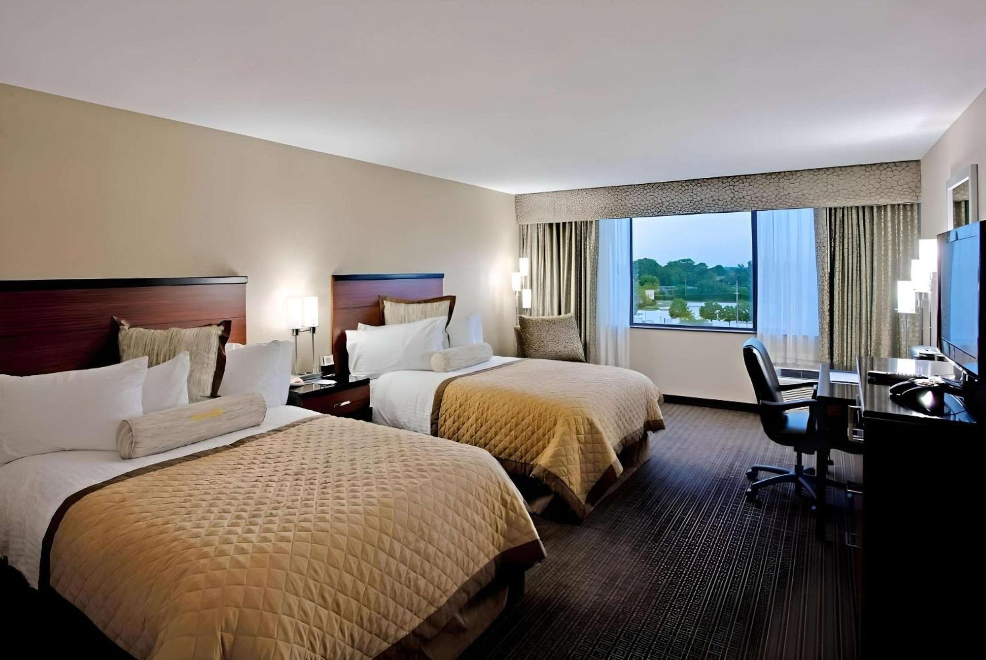 Quality Hotel Essington Extérieur photo