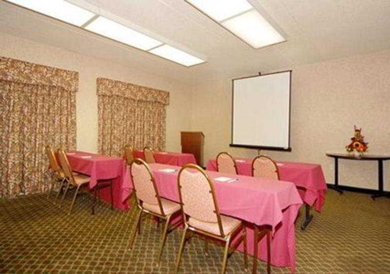 Quality Hotel Essington Extérieur photo